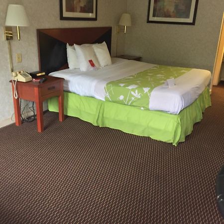 Econo Lodge Дотан Экстерьер фото