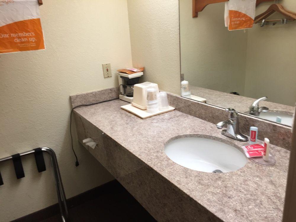 Econo Lodge Дотан Экстерьер фото