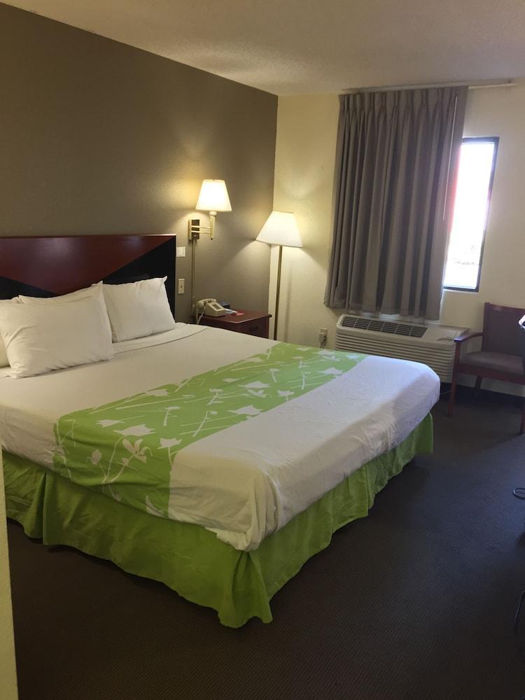 Econo Lodge Дотан Экстерьер фото