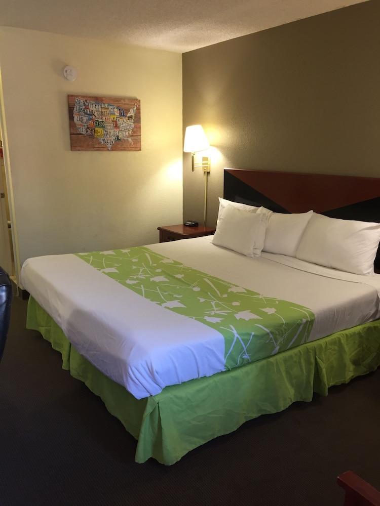 Econo Lodge Дотан Экстерьер фото
