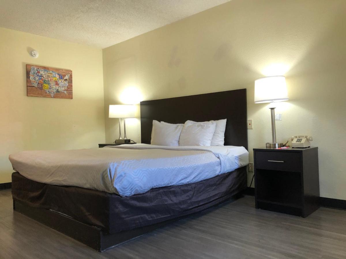 Econo Lodge Дотан Экстерьер фото