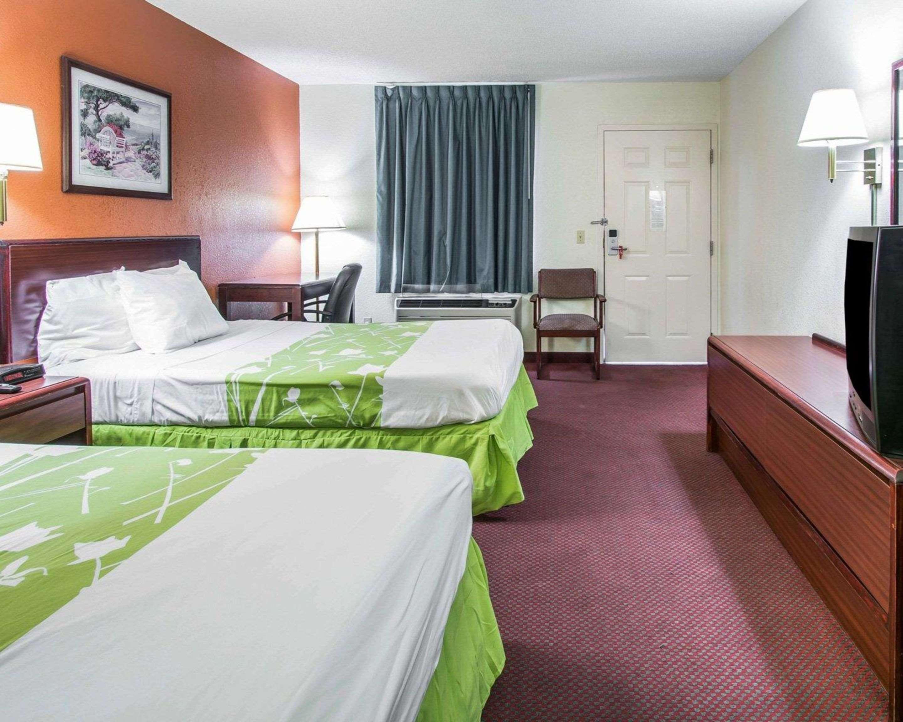 Econo Lodge Дотан Экстерьер фото