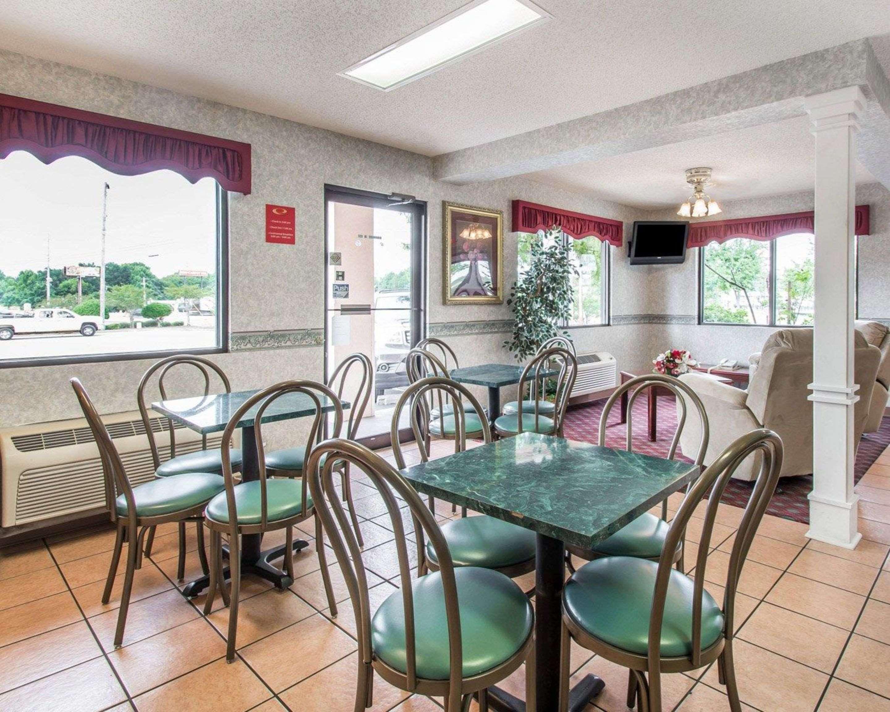 Econo Lodge Дотан Экстерьер фото